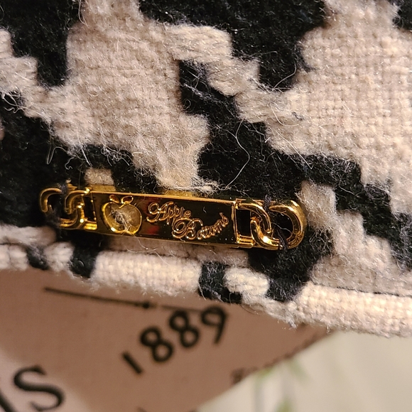 Apple Bottoms cropped jacket - Picture 7 of 14